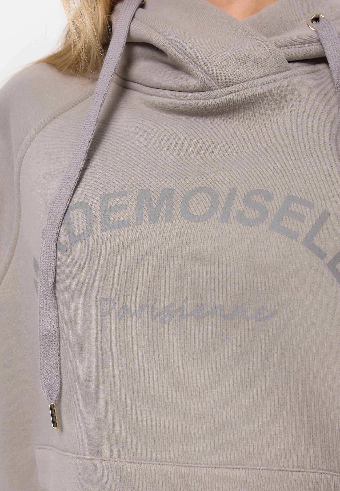 Andragora Sweatshirt "Mademoiselle" – Stilvolles Statement