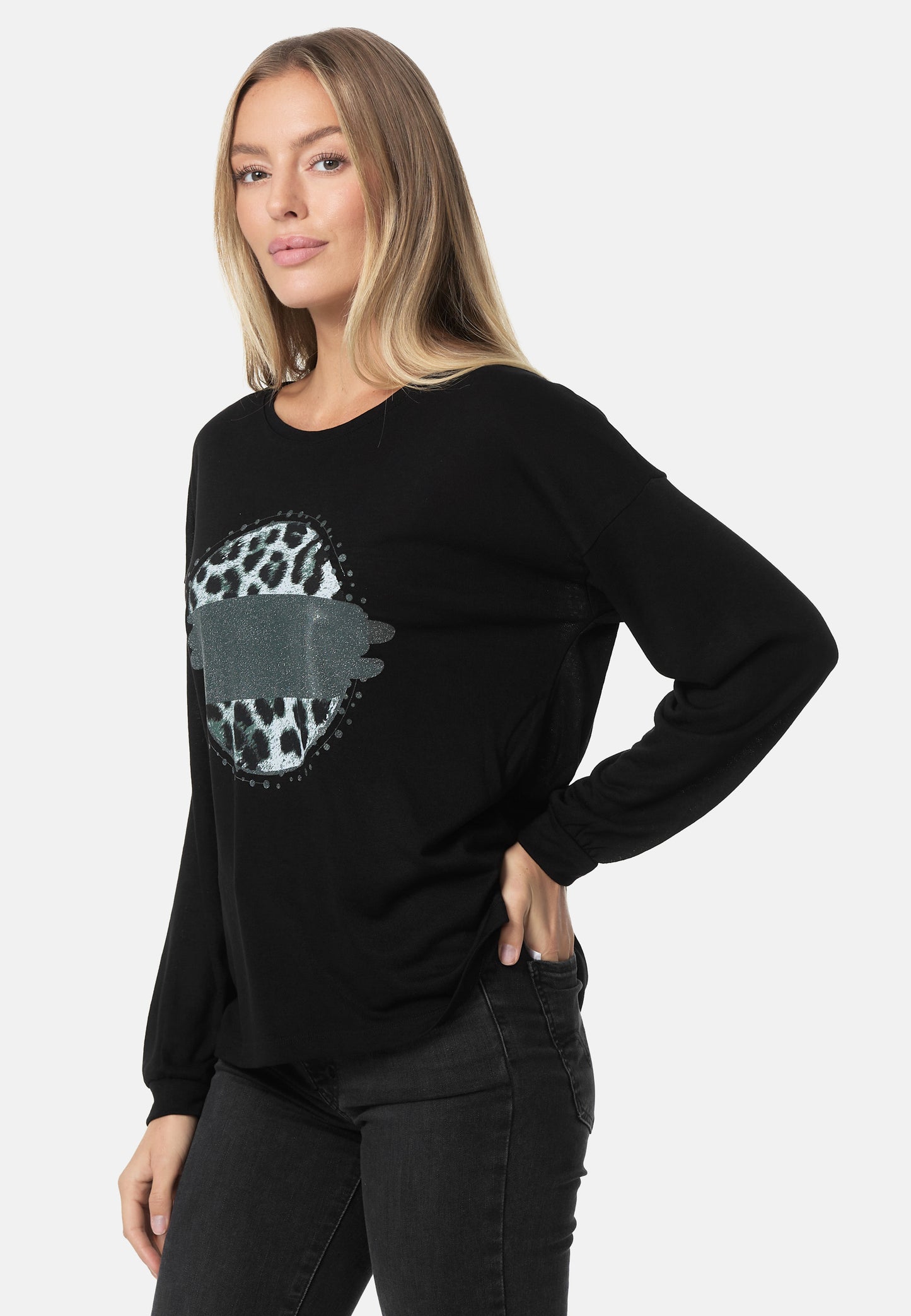 Decay Longsleeve mit Leo-Schonen-Muster im Kreis