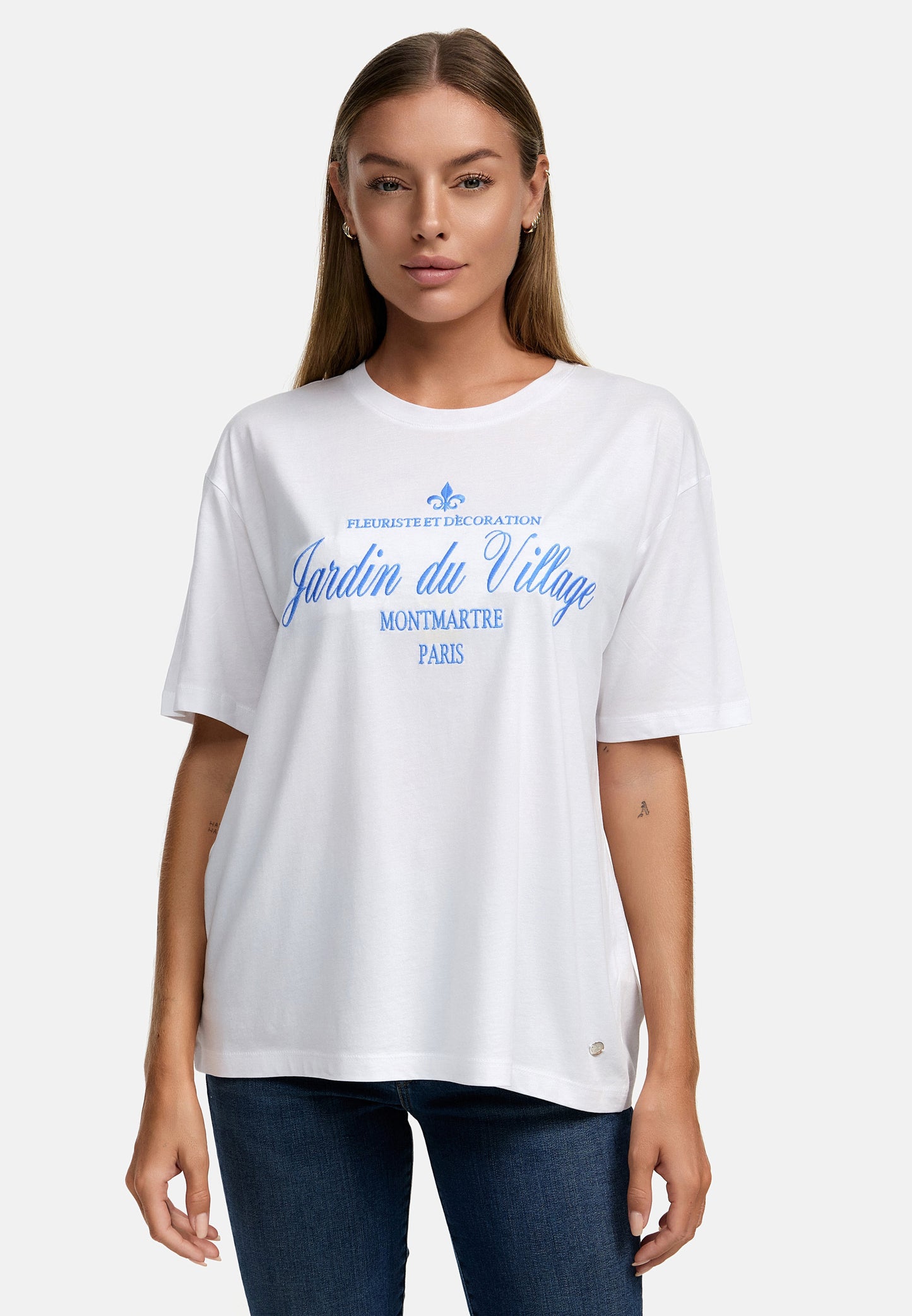 Decay T-Shirt mit "Jardin du Village" Print