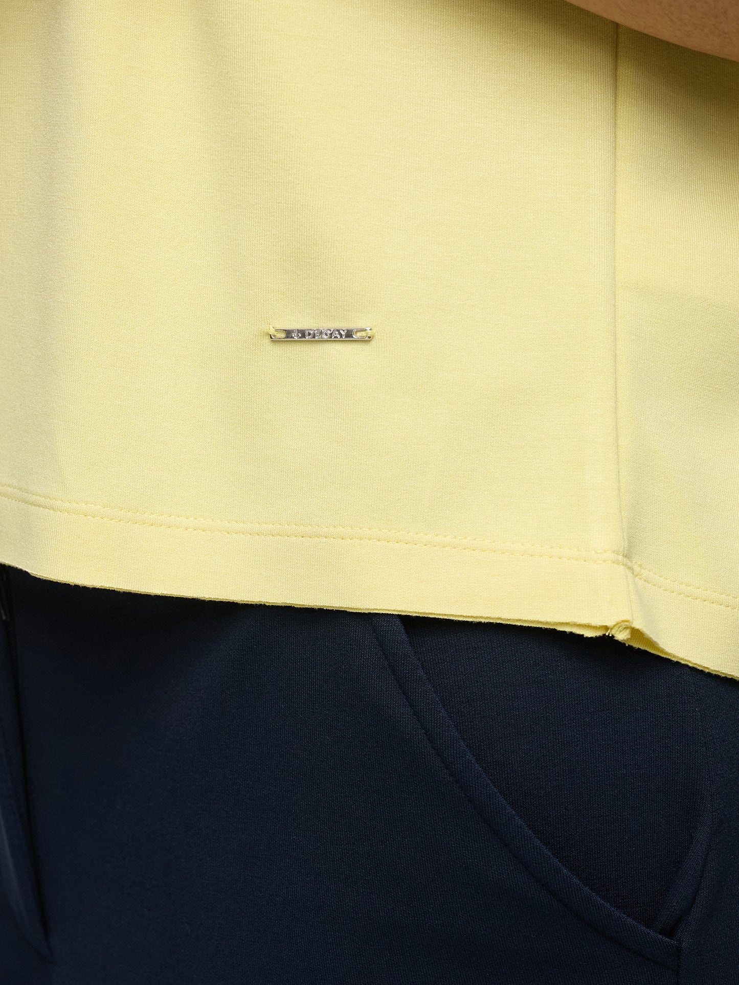 Damen T-Shirt mit herz Logo